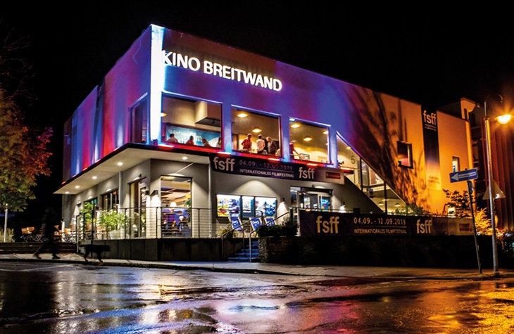 himmeblau-Blog-Breitwand-Kino